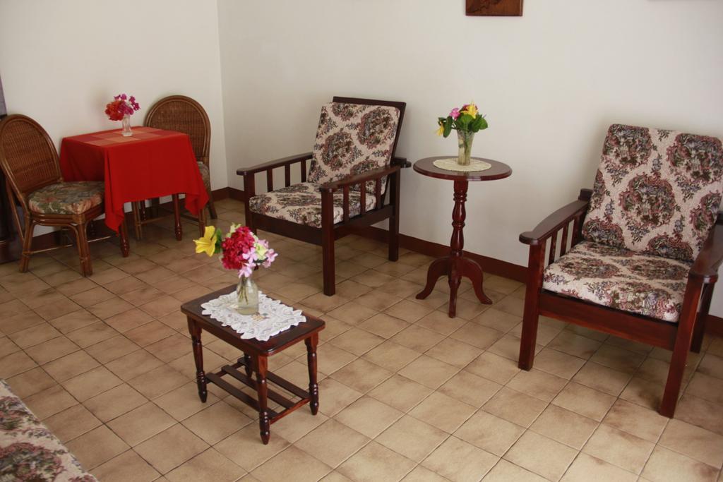Gem Holiday Beach Resort St. George's Экстерьер фото